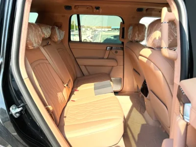 2025 DongFeng M-Hero 917 EREV 4 Cylinder Hybrid Engine Black Beige SUV