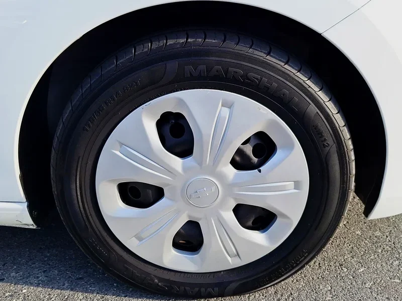 2019 Chevrolet Spark Other 4 Cylinder petrol Engine White Black Hatchback GCC