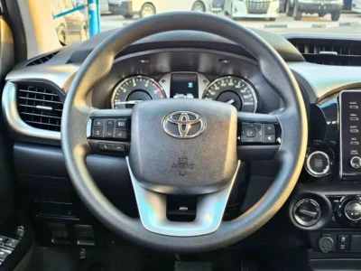 2025 Toyota Hilux SR5 WIDE BODY 2.4L DIESEL V4 AT White Black Pick Up Truck