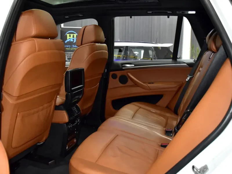 2010 BMW X5 M 8 Cylinders Petrol Engine White Brown SUV GCC Specs