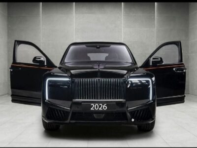 2026 Rolls Royce Cullinan 6.75-liter twin-turbocharged V12 Black Orange SUV