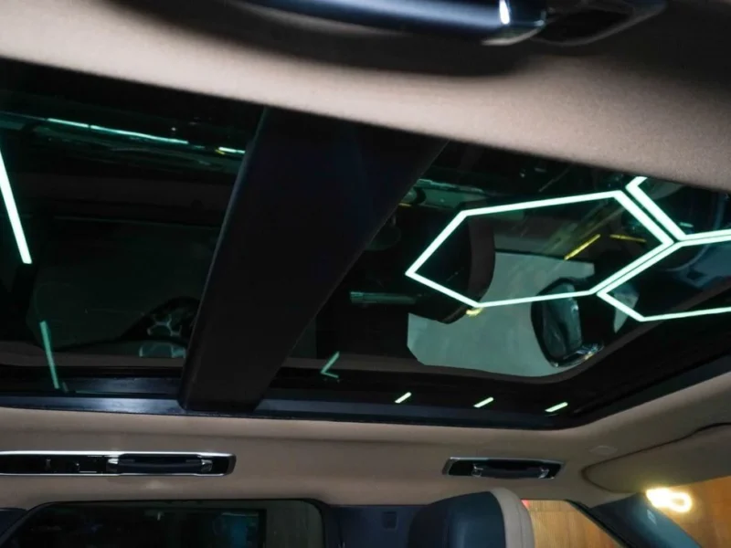 2025 Land Rover Range Rover Sport Autobiography P530 8 Cylinders White Beige SUV