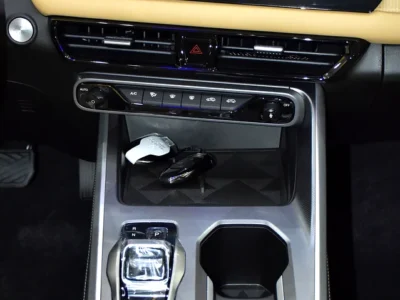 2026 GAC EMZOOM GL Plus 4 Cylinders Petrol Engine Blue Beige Crossover