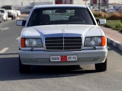1988 Mercedes-Benz SEL-Class 560 SEL 8 Cylinder Engine White Blue Sedan