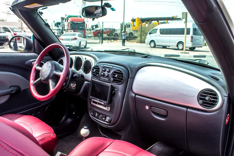 2005 Chrysler PT Cruiser Limited 4 Cylinder Petrol Engine Silver Red Coupe