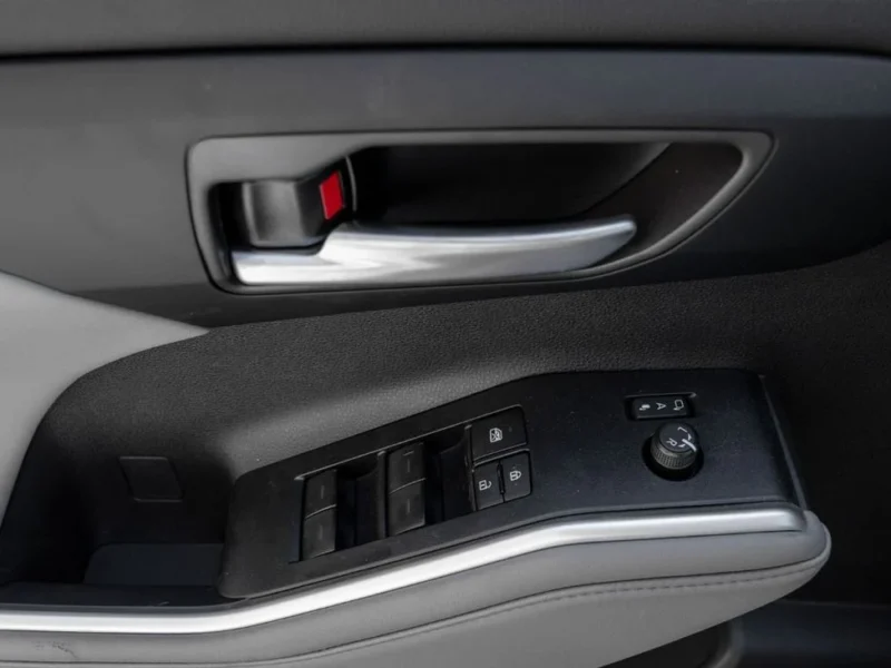 2025 Toyota Highlander GLE 2.5 4 Cylinder Engine AT Hybrid White Grey SUV