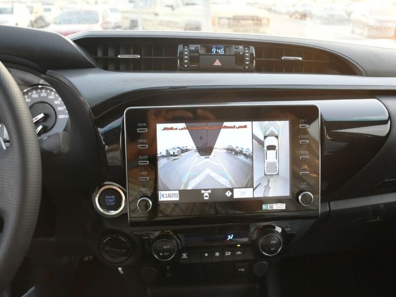 2025 Toyota Hilux 4.0L 6 Cylinder GR Sport Rally Edition Full Option White Black