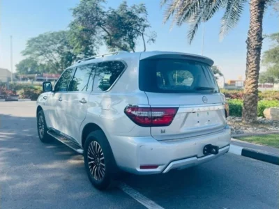 2024 Nissan Patrol V8 Cylinder Engine PLATINUM Silver Burgundy SUV GCC