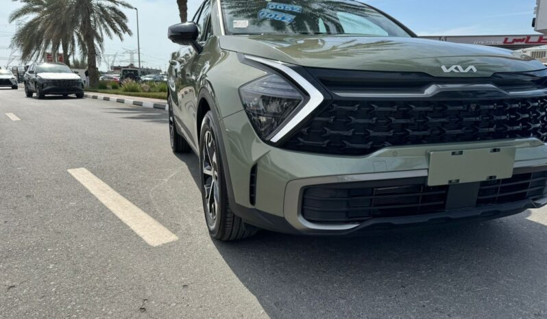 2024 Kia Sportage 1.6L Turbocharged Inline 4 Cylinder Engine Green Beige SUV