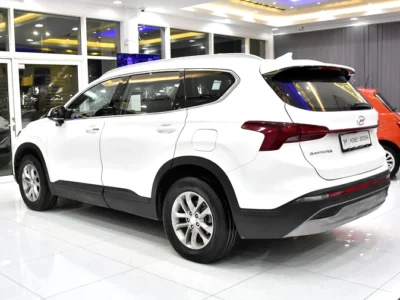 2023 Hyundai Santa Fe Comfort Plus 4 Cylinder Petrol Engine White Grey SUV GCC