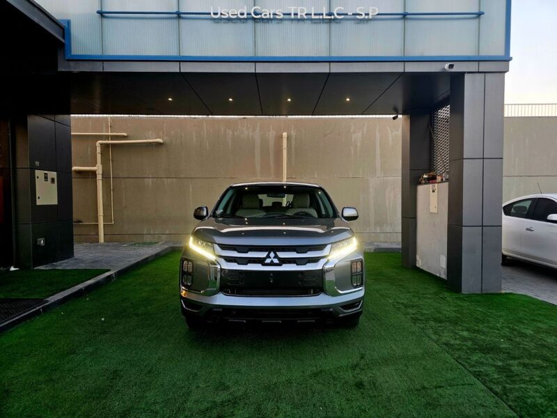 2022 Mitsubishi ASX GLX 2.0 Liter V4 Cylinder Engine Grey SUV GCC Specs