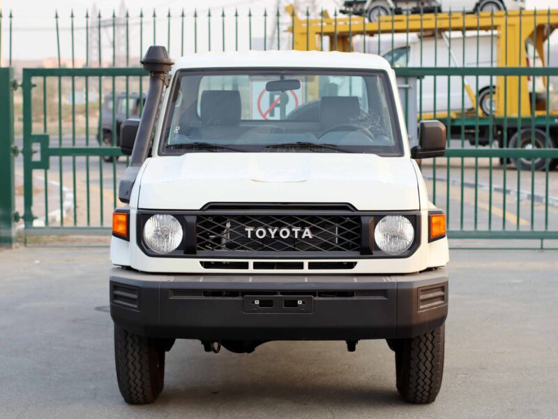 2024 Toyota LC Hardtop Single Cabin Pickup 4.2L V6 MT Diesel White Black