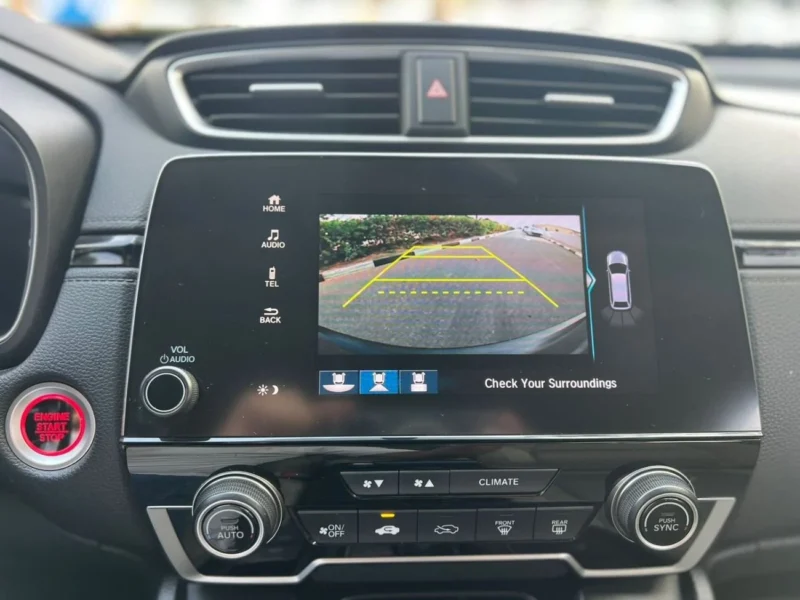 2020 Honda CR-V 4 Cylinders Petrol Engine Grey Beige SUV GCC Specs