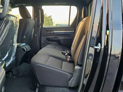 2026 Toyota Hilux SR5 ADVENTURE 4.0L V6 PETROL Black Pick Up Truck