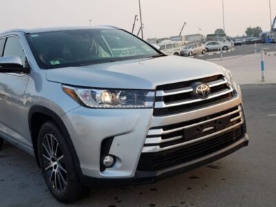 2018 Toyota Kluger Grande 3.5 Litres V6 Cylinders Engine Silver Black SUV
