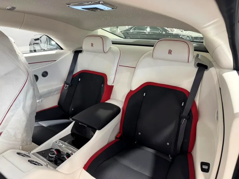 2024 Rolls-Royce Spectre Standard Ultra Luxury Electric Coupe Black White GCC