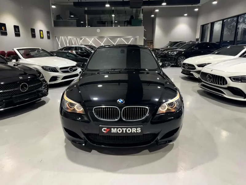 2008 BMW M5 Standard 10 Cylinder Petrol Engine Black White Sedan Korean Specs