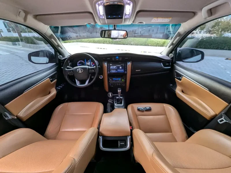 2022 TOYOTA FORTUNER VXR V6 Petrol Engine 4.0 Litres White Brown SUV GCC