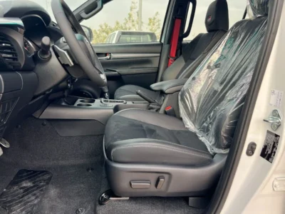 2026 Toyota Hilux GR Sport Full Option Petrol 4.0L 6 Cylinders White Black Pickup