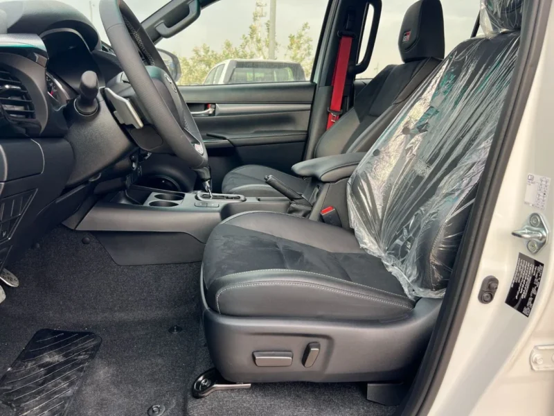 2026 Toyota Hilux GR Sport Full Option Petrol 4.0L 6 Cylinders White Black Pickup