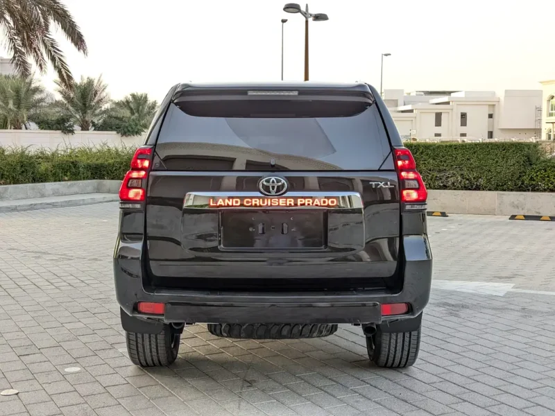 2011 Toyota Prado TXL FACELIFTED 2023 GCC Specs V4 2.7L Black Beige SUV