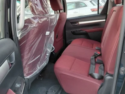 2025 Toyota Hilux DC TRD 4.0L V6 Petrol Engine AWD Black Red Pickup GCC Specs