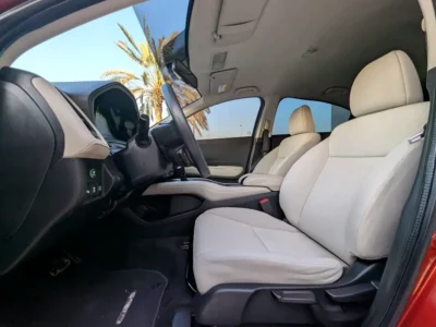 2020 Honda HR-V EX 4 Cylinder Petrol Engine Red White SUV GCC Specs