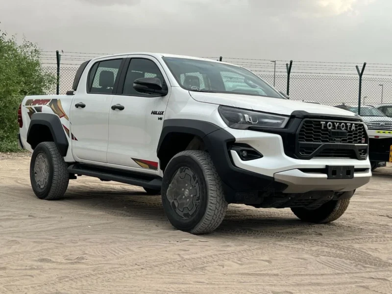 2026 Toyota Hilux GR Sport Full Option Petrol 4.0L 6 Cylinders White Black Pickup