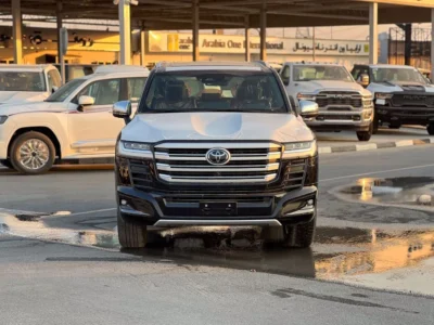 2025 Toyota LC300 3.5T 6 Cylinders Engine VXR Hybrid Highest Spec GCC Black Red SUV