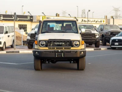 2025 Toyota Land Cruiser 70 4.0L 6 Cylinder Petrol Engine Beige Tan SUV GCC