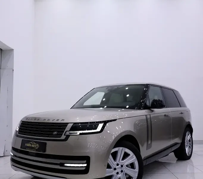 2024 Land Rover Range Rover HSE P460e 6 Cylinder PLUG IN HYBRID Gold White SUV