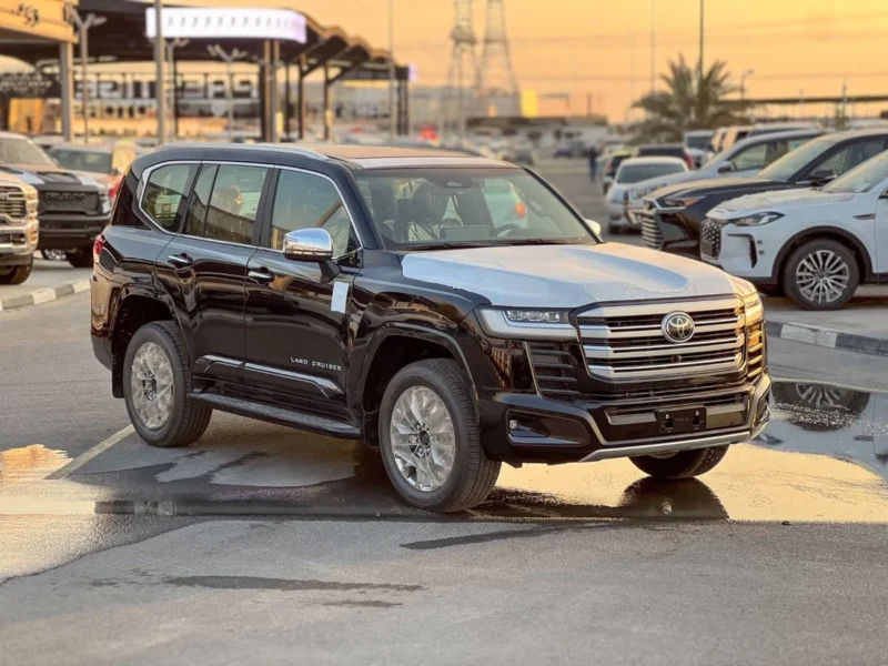 2025 Toyota LC300 3.5T 6 Cylinders Engine VXR Hybrid Highest Spec GCC Black Red SUV