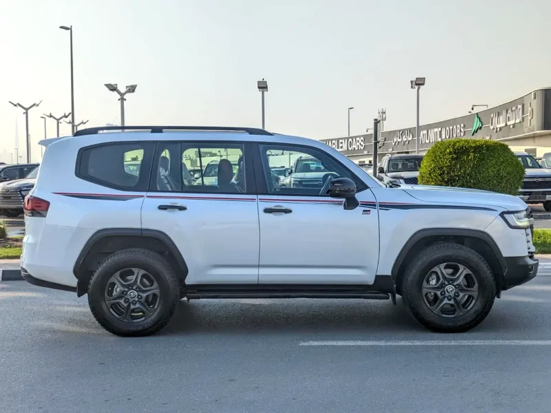 2022 Toyota Land Cruiser GR Sport 3.3L V6 Cylinders White Black SUV GCC Specs