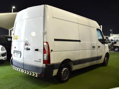 2020 Renault Master Other 4 Cylinder Diesel Engine White Black Van Manual GCC