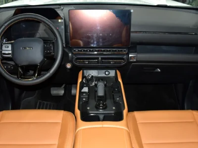 2026 Haval H7 High Deluxe 4 Cylinder Petrol Engine White Tan SUV GCC Specs