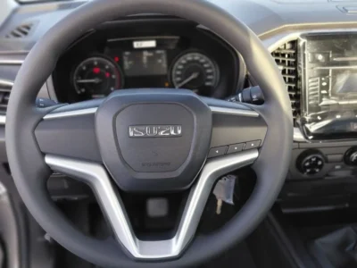 2026 Isuzu DMax 1.9L DIESEL SINGLE CABIN 4 Cylinders Engine Silver Black PickUP