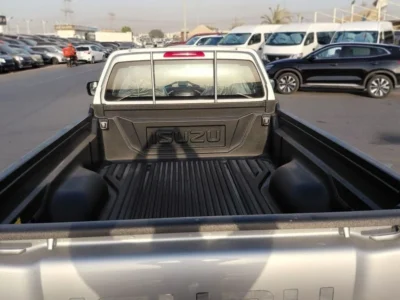 2026 Isuzu DMax 1.9L DIESEL SINGLE CABIN 4 Cylinders Engine Silver Black PickUP