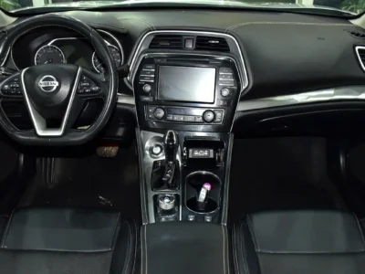 2021 Nissan Maxima SV 6 Cylinder Petrol Engine Silver Black Sedan American Specs