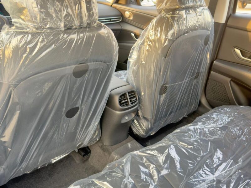 2025 HYUNDAI ELANTRA1.5L 4 Cylinder Petrol Engine Grey Black Sedan FWD