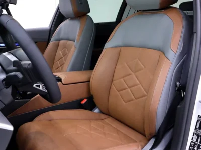 2025 BMW 5-Series 530i xDrive M PACKAGE 4 Cylinder Engine White Tan Sedan