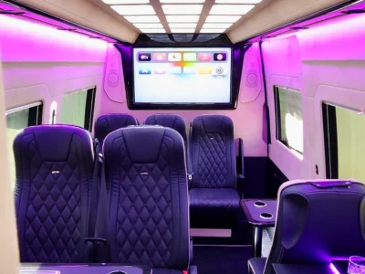 2022 Mercedes-Benz Sprinter Standard 2.0L 4-Cylinder Turbo White Black Van