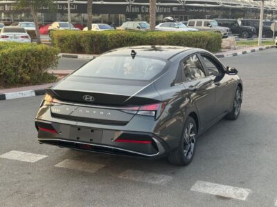 2025 HYUNDAI ELANTRA1.5L 4 Cylinder Petrol Engine Grey Black Sedan FWD
