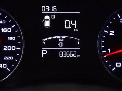 2021 MG RX5 Luxury 4 Cylinder Petrol Engine White Red SUV GCC Specs