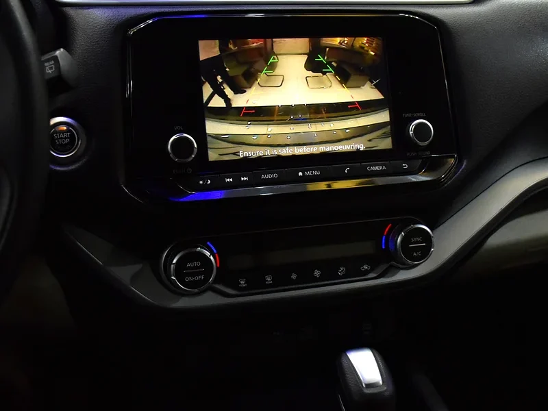 2022 Nissan Xterra Titanium 4 Cylinder Petrol Engine Grey Beige SUV GCC Specs