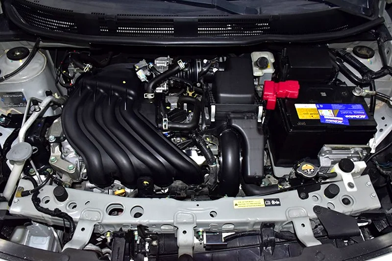 2021 Nissan Sunny EX 4 Cylinder Petrol Engine White Beige Sedan GCC Specs