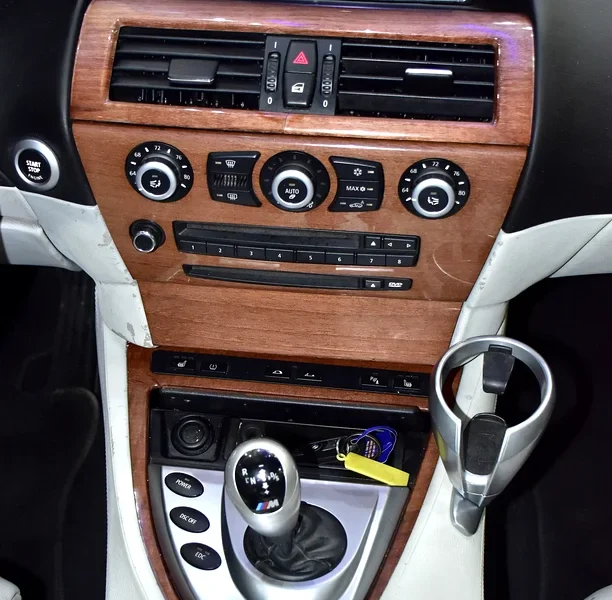 2008 BMW M6 M6 Convertible 10 Cylinder Petrol Engine Grey White Soft Top Convertible