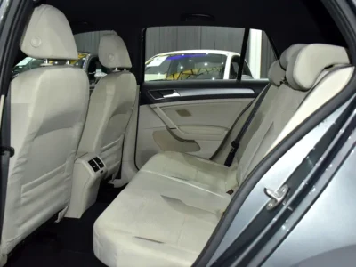 2018 Volkswagen Golf SE 3 Cylinder petrol Engine Grey Beige Hatchback GCC Specs