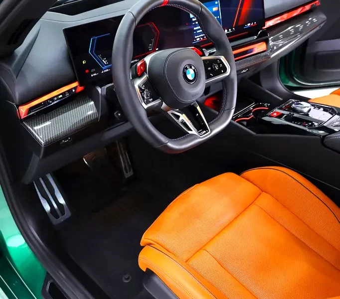 2025 BMW M5 Competition FULL CARBON MANHART KIT Green Orange Sedan GCC