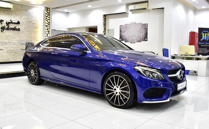 2016 Mercedes-Benz C-Class C300 Coupe 4 Cylinder Petrol Engine Blue Red Coupe GCC
