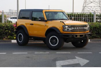 2021 Ford Bronco 2.3 Litres EcoBoost I4 Petrol Engine Yellow Black SUV 4WD